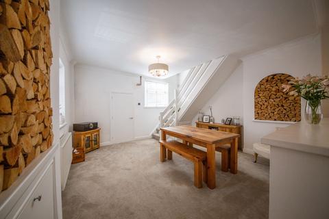 2 bedroom end of terrace house for sale, Golborne Road, Lowton, WA3