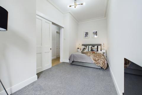 1 bedroom flat for sale, Piersfield Grove, Piersfield, Edinburgh, EH8
