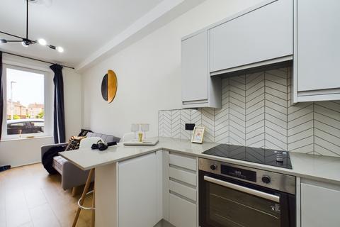 1 bedroom flat for sale, Piersfield Grove, Piersfield, Edinburgh, EH8