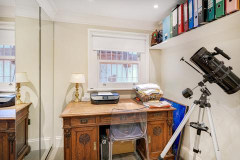 41 Burnaby Street, London, SW10 0PP