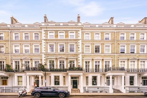 3 bedroom flat to rent, Cranley Gardens, London