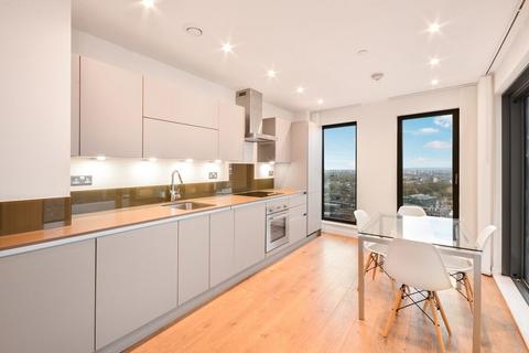 2 bedroom flat to rent, Legacy Tower, London, E15