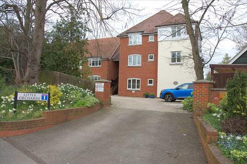 2 bedroom retirement property for sale, Little Orchards, Broomfield, Chelmsford