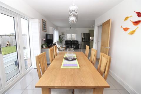 18 Cheyney Green, Darsham, Saxmundham, IP17 3FA