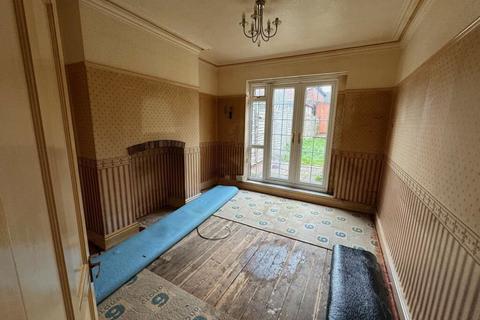4 bedroom semi-detached house for sale, Alexandra Road, Crosby, Liverpool, Merseyside, L23 7TG