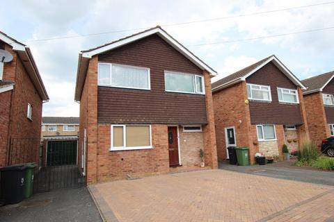 3 bedroom detached house to rent, Quebec Close, Worcester, Worcestershire, WR2 4DY