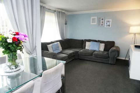 2 bedroom ground floor flat for sale, Drummond Hill, East Kilbride G74