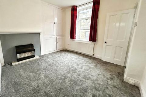 2 bedroom terraced house to rent, Back Clifton Road, Marsh, Huddersfield, HD1