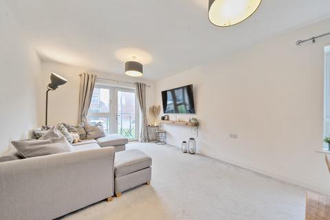 2 bedroom apartment for sale, Rembrandt Way, Watford, Hertfordshire