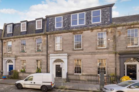 3 bedroom flat for sale, 21/3 Forth Street, New Town, EDINBURGH, EH1 3LE