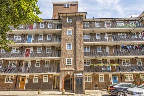 2 bedroom flat for sale, Macaulay Square, Clapham