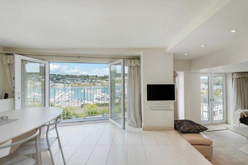 Dining Area, Waters Edge, Kingswear