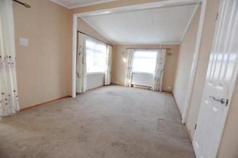 2 bedroom park home for sale, Ringwood Road West Moors BH22 0AG