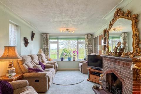 4 bedroom detached house for sale, High Street, Spetisbury