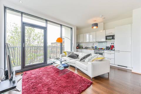 1 bedroom flat for sale, Lumiere Apartments, St Johns Hill, St John's Hill, London, SW11