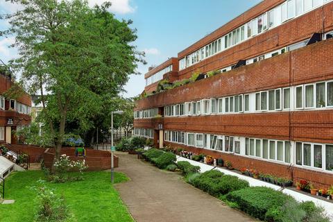 2 bedroom flat to rent, McCarthy Court, Banbury Street, Battersea, London, SW11