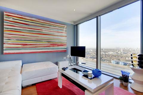 1 bedroom flat for sale, Landmark East Tower, Canary Wharf, London, E14