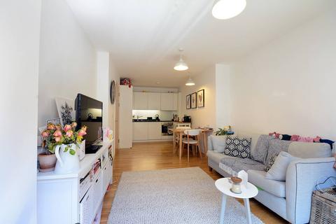 1 bedroom flat to rent, Amelia Street, Elephant and Castle, SE17