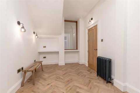 12b Grosvenor Crescent, Edinburgh, EH12 5EL