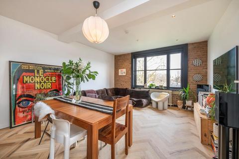 1 bedroom flat for sale, Belsize Park Gardens, London, NW3