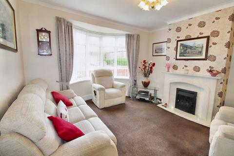 3 bedroom semi-detached house for sale, Fossway, Walkergate, Newcastle upon Tyne, Tyne and Wear, NE6 4HT