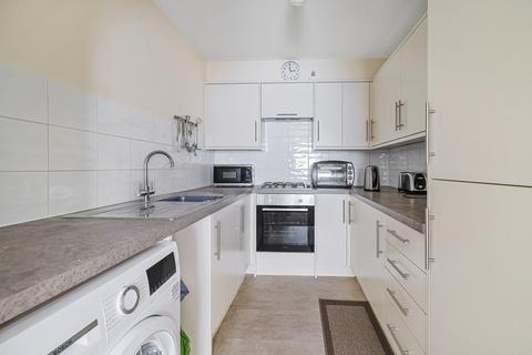 2 bedroom apartment for sale, Cherry Court, Uxbridge Road, Pinner, Middlesex, HA5