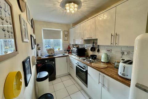 2 bedroom ground floor flat for sale, Woodvale Avenue, Airdrie ML6
