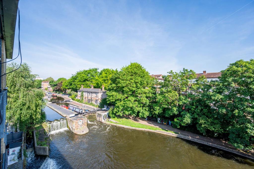 Pritchards Road, E2, Bethnal Green... 1 bed flat for sale £450,000