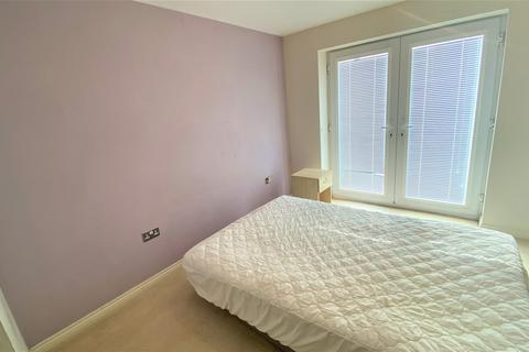 2 bedroom flat to rent, Westonia House, Rodney Parade, Newport