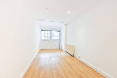 3 bedroom mews for sale, Gladstone Mews, Queen's Park, London, NW6