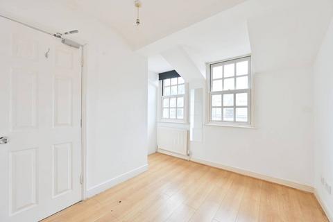 3 bedroom mews for sale, Gladstone Mews, Queen's Park, London, NW6