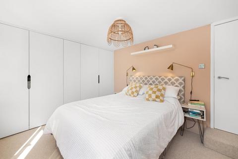 2 bedroom apartment for sale, Thurlow Park Road, Dulwich, London, SE21