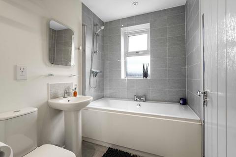 19 Maple Gardens, Leeds, LS6 1FL
