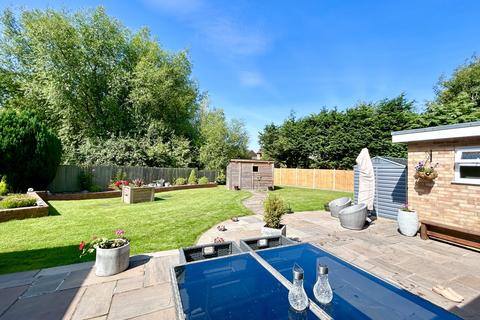 5 bedroom detached house for sale, Hereford HR1