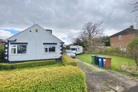 2 bedroom bungalow for sale, Colwyn Road, Cheadle Hulme, Stockport, SK8