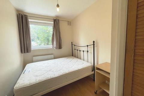 4 bedroom flat for sale, 8 Sprewell House, Lytton Grove, Putney, SW15