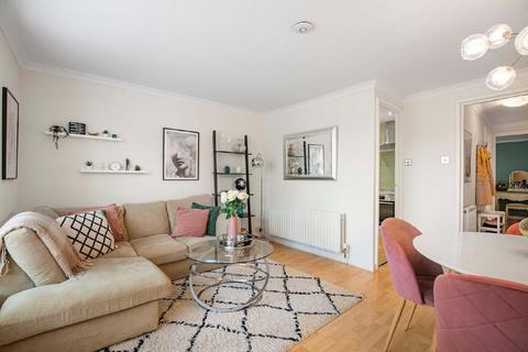 1 bedroom flat for sale, Kingsworthy Close, Kingston upon Thames