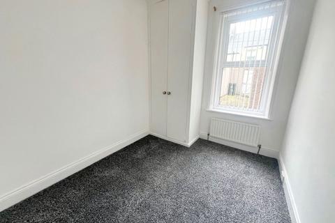 2 bedroom ground floor flat for sale, Chirton West View, North Shields, Tyne and Wear, NE29 0EW