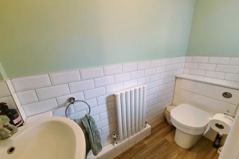 50 Dickens Dell, Totton, Southampton, SO40 8FJ