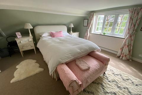 4 bedroom detached house to rent, Colden Lane, Old Alresford SO24