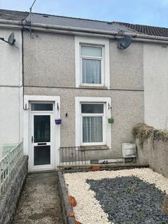 2 bedroom terraced house to rent, High Street, Llandybie SA18