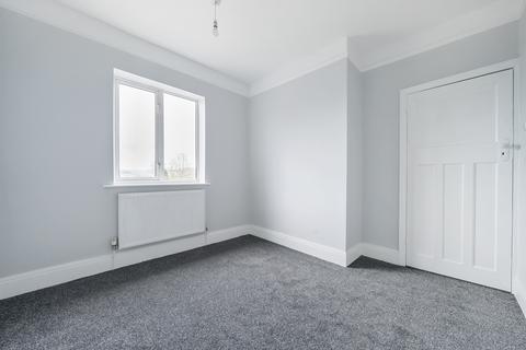2 bedroom flat to rent, Elmfield Avenue, Cheltenham, GL51