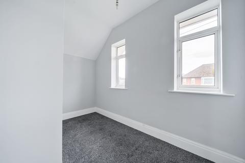 2 bedroom flat to rent, Elmfield Avenue, Cheltenham, GL51
