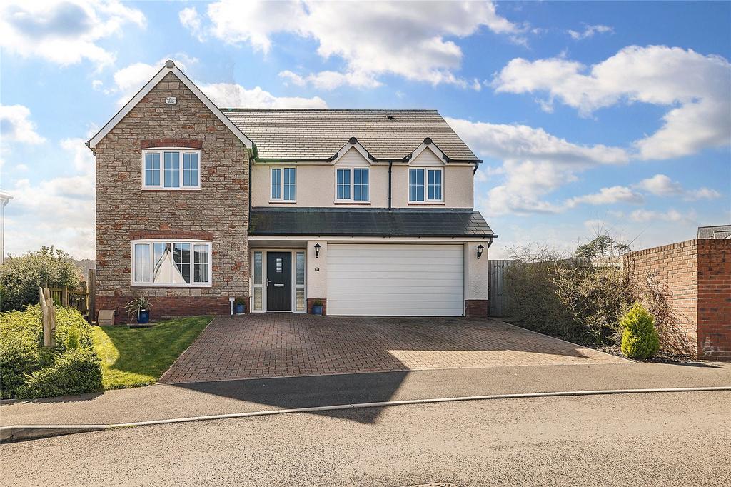 Squires Meadow, Lea, RossonWye... 5 bed detached house for sale £