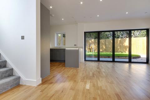 4 bedroom detached house for sale, McWilliam Road, Bournemouth BH9