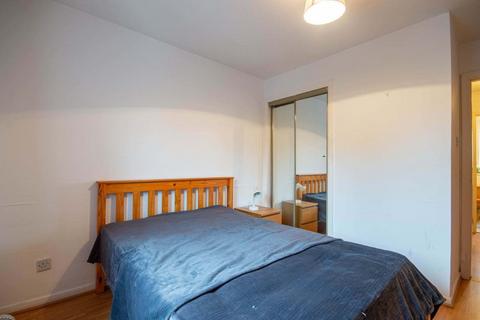 1 bedroom flat to rent, 2899L Bryson Road, Edinburgh, EH11 1DR