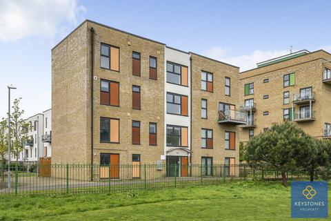 3 bedroom apartment for sale, Bournebrook Grove, Romford, RM7