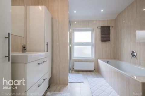 50 Tyrrell Road, London, SE22 9NE