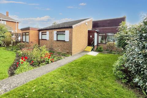 2 bedroom bungalow for sale, King George Road, Harton, South Shields, Tyne and Wear, NE34 0EX