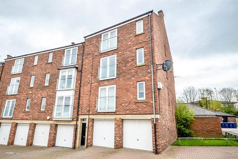 2 bedroom flat for sale, Riverside Court, South Shields